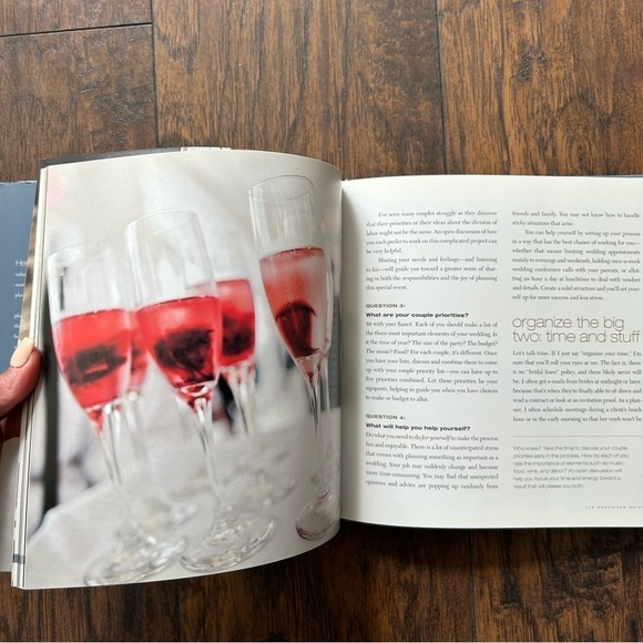 Simply Stunning Bride: Celebrating Your Style All the Way to the Big Day - Picture 8 of 9